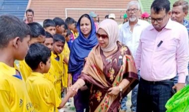 চাঁপাইনবাবগঞ্জে বঙ্গবন্ধু ও বঙ্গমাতা ফুটবল টুর্নামেন্ট শুরু