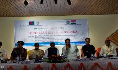 চাঁপাইনবাবগঞ্জে বাংলাদেশ-ভারত ব্যবসায়ীদের যৌথ সভা