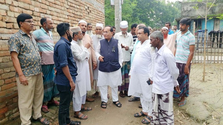 শেহালা-গাবতলায় এলাকাবাসীর সঙ্গে মতবিনিময় আব্দুল ওদুদ এমপির