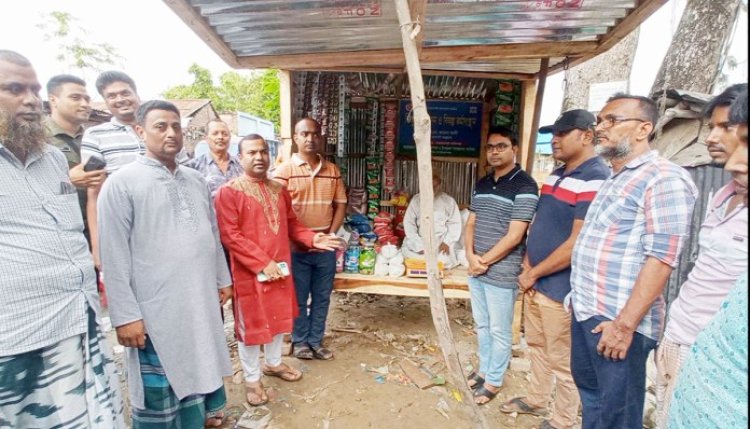 শিবগঞ্জে ভিক্ষুক পুনর্বাসনে দোকানসহ উপকরণ বিতরণ