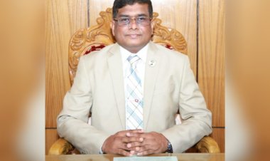 রাজশাহী বিভাগে শ্রেষ্ঠ চাঁপাইনবাবগঞ্জের জেলা প্রশাসক