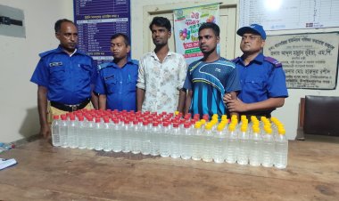 বারঘরিয়া ইউনিয়নে দেশীমদসহ দুইজন আটক