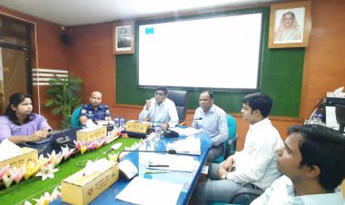 চাঁপাইনবাবগঞ্জে বাল্যবিবাহ ও ডেঙ্গু প্রতিরোধে সাংবাদিকদের সাথে মতবিনিময়