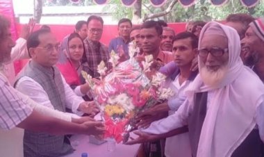 চাঁপাইনবাবগঞ্জের ঝিলিমে আওয়ামী লীগে যোগ দিলেন বিএনপির ৫০ নেতাকর্মী