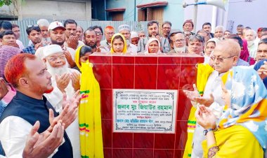 রহনপুর-বাঙ্গাবাড়ী রাস্তার কাজের উদ্বোধন