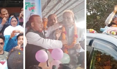 চাঁপাইনবাবগঞ্জে নির্বাচনী এলাকায় নৌকার মাঝিদের বরণ