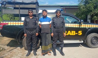 শিবগঞ্জে ফেন্সিডিলসহ একজন গ্রেফতার