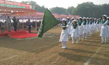 চাঁপাইনবাবগঞ্জে আনন্দ উচ্ছ্বাসে উদযাপিত হলো মহান বিজয় দিবস