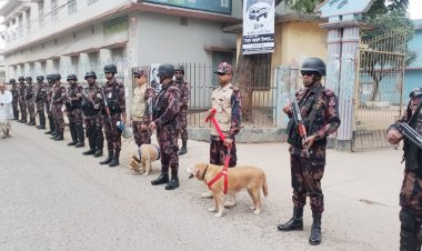 চাঁপাইনবাবগঞ্জের গুরুত্বপূর্ণ স্থানে ডগ স্কোয়াডের তল্লাশি চালিয়েছে বিজিবি
