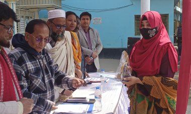 চাঁপাইনবাবগঞ্জে গণতন্ত্র অলিম্পিয়াড অনুষ্ঠিত