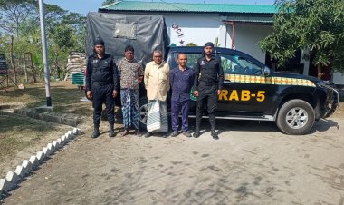 চাঁপাইনবাবগঞ্জে চাঁদাবাজীর দায়ে ৩জন গ্রেফতার