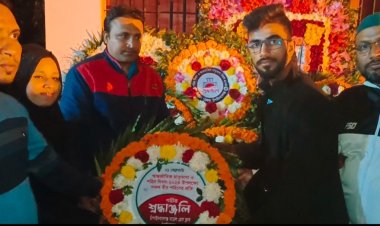 একুশের প্রথম প্রহরে চাঁপাইনবাবগঞ্জ মডেল প্রেসক্লাবের শ্রদ্ধা নিবেদন