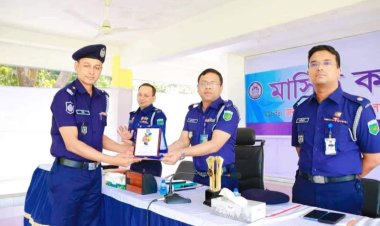 চাঁপাইনবাবগঞ্জ জেলায় আবাও শ্রেষ্ঠ অফিসার ইনচার্জ মিন্টু রহমান