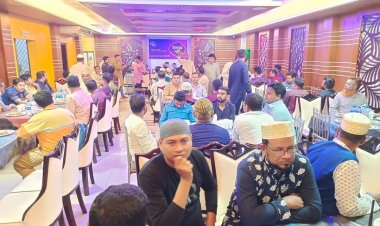 চাঁপাইনবাবগঞ্জে ইফতার মাহফিল যেন এক টুকরো রাজশাহী