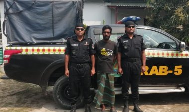 চাঁপাইনবাবগঞ্জে গান পাউডারসহ একজন গ্রেফতার