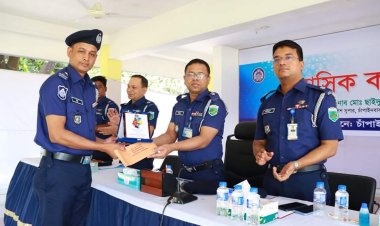 চাঁপাইনবাবগঞ্জ জেলায় আবারও শ্রেষ্ঠ অফিসার ইনচার্জ মিন্টু রহমান