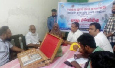 চাঁপাইনবাবগঞ্জে দিনব্যাপী বিনামূল্যে চক্ষু সেবা