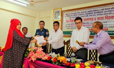 চাঁপাইনবাবগঞ্জ যুব উন্নয়ন অধিদপ্তরে প্রশিক্ষণ নিয়ে ১৮০ জন পেলেন ভাতা ও সনদপত্র