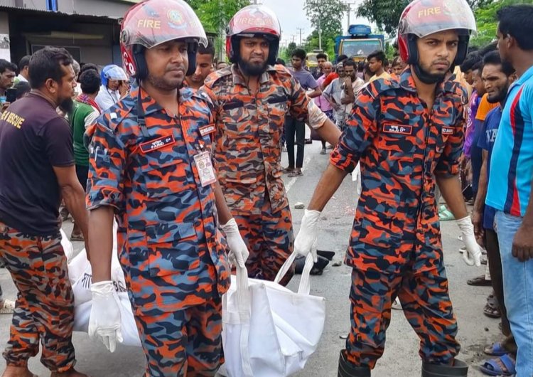 চাঁপাইনবাবগঞ্জে ট্রাক মোটরসাইকেল মুখোমুখি সংঘর্ষে মোটরসাইকেল চালক নিহত 