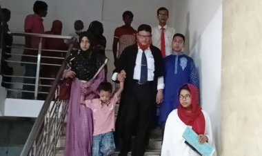 চাঁপাইনবাবগঞ্জ আদালতে বেনজীর-শহীদুলের বিরুদ্ধে মামলা দায়ের