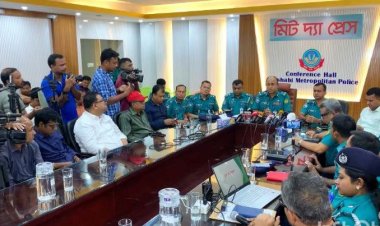 বর্তমান প্রেক্ষাপটে পরিস্থিতি স্বাভাবিক রাখতে মাঠে কাজ করছে পুলিশ-আরএমপি কমিশনার