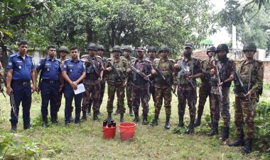 চাঁপাইনবাবগঞ্জে তাজা ককটেল উদ্ধার