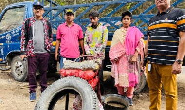 নাটোরে গাড়ির চাকায় মিললো গাঁজা'গ্রেফতার-১