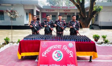 শিবগঞ্জে ফেন্সিডিল উদ্ধার করেছে ৫৯ বিজিবি