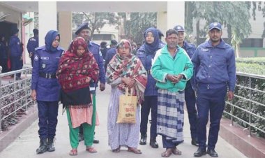 নওগাঁয় আন্ত.জেলা চোর চক্রের নারীসহ গ্রেফতার-৩