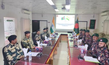 চাঁপাইনবাবগঞ্জে বিজিবি-বিএসএফের মধ্যে সেক্টর কমান্ডার পর্যায়ের সভা