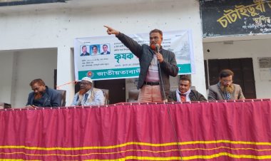 চাঁপাইনবাবগঞ্জের ইসলামপুর ইউনিয়নে কৃষক সমাবেশ