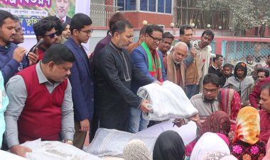 নওগাঁয় বিএনপি নেতা তুহিনের উদ্যোগে ২ হাজার শীতার্ত পেল শীতবস্ত্র