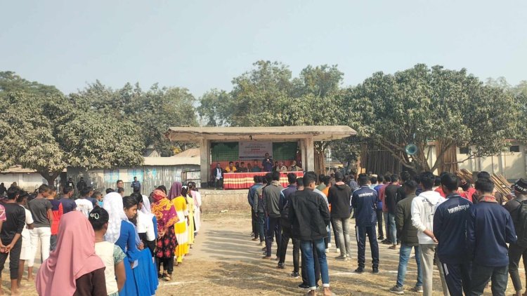 নিয়ামতপুরে তারুণ্যের উৎসব পালনে এ্যাথলেটিক প্রতিযোগিতা