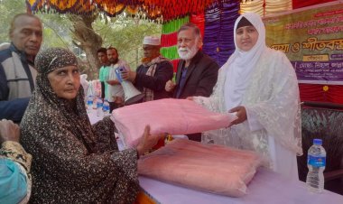 নওগাঁয় বিশিষ্ট ব্যবসায়ি ও নারী উদোক্তার নিহাল জান্নাতের কম্বল বিতরণ