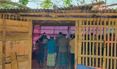 শিবগঞ্জ জালমাছমারী বাগান বাড়ির ভিতরে ৫০টি বাড়ি থাকলেও ছিল না কোন মসজিদ