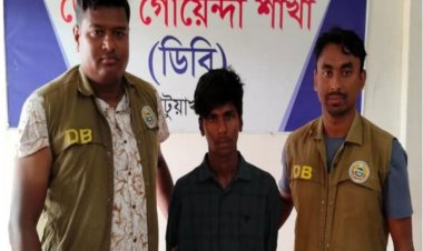 দুমকীতে ধর্ষণের পলাতক আসামি নানা বাড়ি থেকে আটক