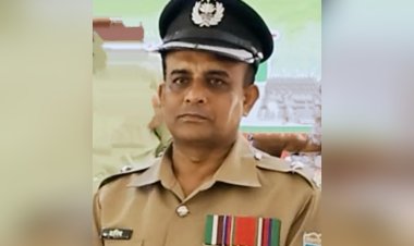 পবিত্র ঈদ-উল-ফিতরের শুভেচ্ছা জানিয়েছেন নওগাঁর নিয়ামতপুর থানার ওসি হাবিব