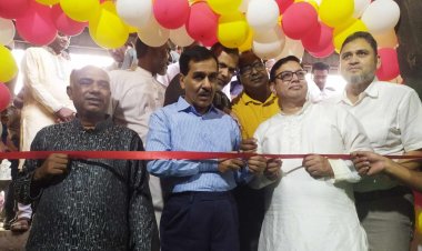 পাঠ্যভাস বাড়াতে রেলস্টেশনে অনু লাইব্রেরি উদ্বোধন