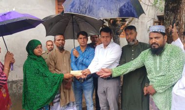 শিবগঞ্জে বজ্রপাতে নিহত দুই পরিবারকে অর্থ সহায়তা