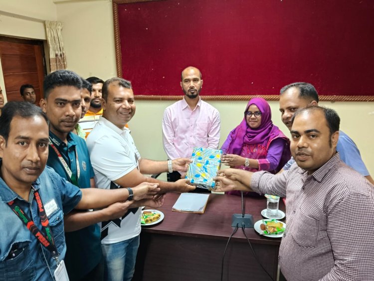 নিয়ামতপুরে নবাগত ইউএনওর সাথে সাংবাদিকদের মতবিনিময়
