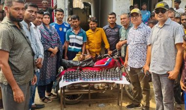 বাগমারায় ফেনসিডিলসহ দুইজন গ্রেফতার 