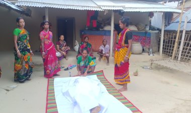 গোমস্তাপুরে পানিতে ডুবে আদিবাসী নারীর মৃত্যু 