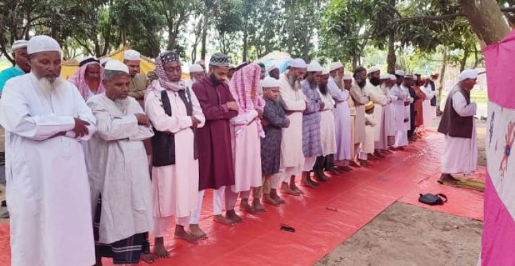 সৌদি আরবের সঙ্গে মিল রেখে নওগাঁর পত্নীতলায় ঈদুল আজহার নামাজ অনুষ্ঠিত