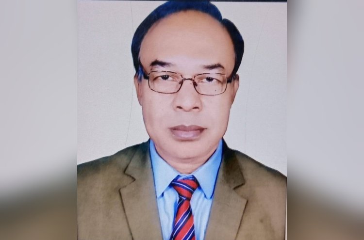সীমান্তের কাগজের সম্পাদক অসুস্থ হয়ে হাসপাতালে