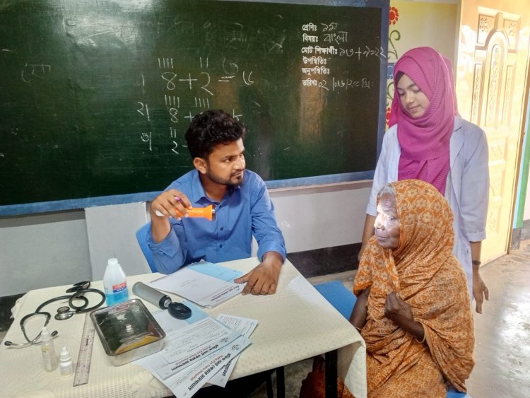 রংপুরে ফ্রি চক্ষু চিকিৎসা সেবা ক্যাম্প অনুষ্ঠিত
