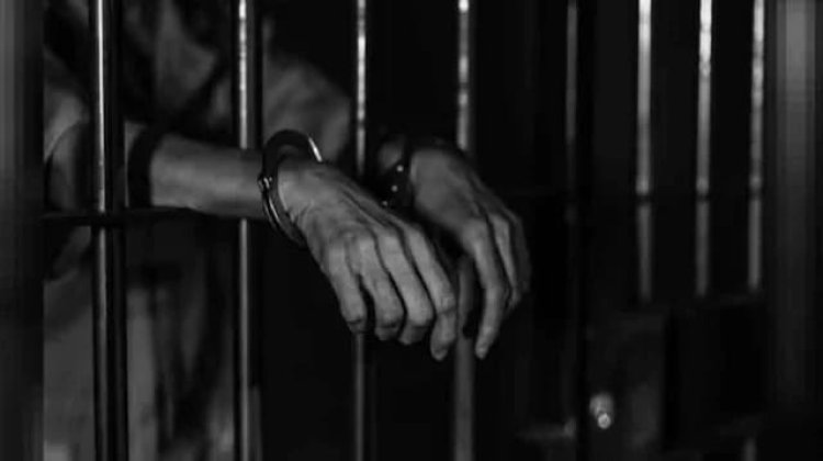 দুমকীতে প্রতিপক্ষকে ফাঁসাতে ধর্ষনের নাটক-কারাগারে মামলার বাদী