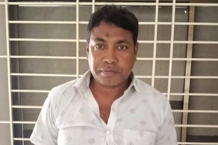 মেহেরপুরে ইউনিয়ন বিএনপির সাধারণ সম্পাদক বিদেশি পিস্তল ও বোমাসহ আটক