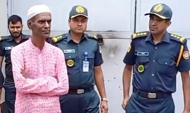 ‎বিনা বিচারে ৩০ বছর কারাভোগের পর মুক্তি পেলেন মানসিক প্রতিবন্ধী কনু মিয়া