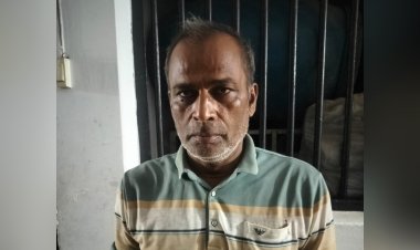 চাঁপাইনবাবগঞ্জে আ.লীগ নেতা গ্রেফতার