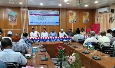 গোমস্তাপুরে কৃতি শিক্ষার্থীদের পুরস্কার বিতরণ